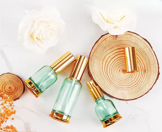 Custom Clear Glass Cosmetic Packaging Empty Round Spray Perfume Bottles